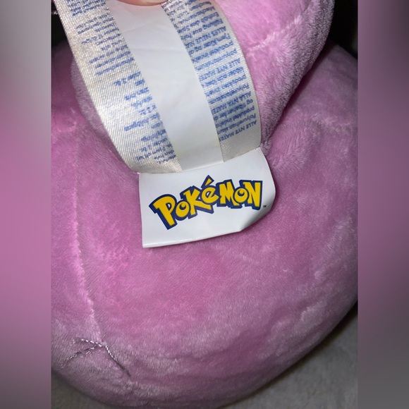 BUILD-A-BEAR JIGGLYPUFF POKEMON STUFFED ANIMAL PLUSH WITH OUTFIT DISPLAY ONLY - Picture 10 of 13